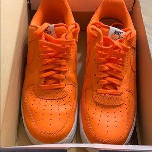 Nike Air Force 1 just do it ! Orange